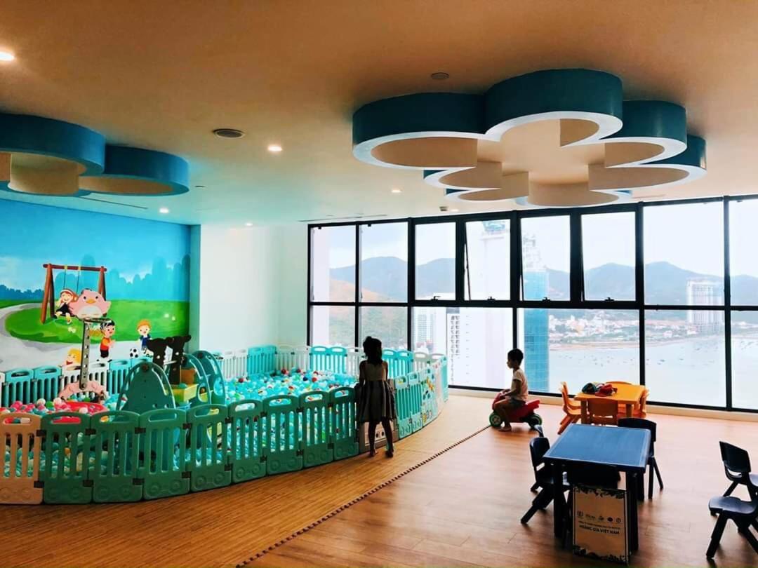 Scenia Bay Oceanfront By Housing Daire Nha Trang Dış mekan fotoğraf